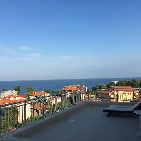 Obzor City Hotel 3*
