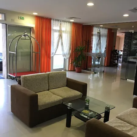 Obzor City Hotel 3*